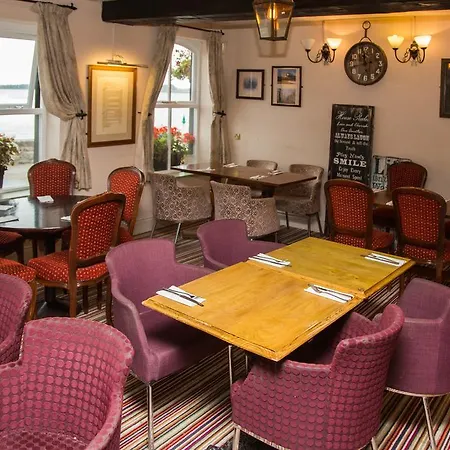 Anglesey Arms-2